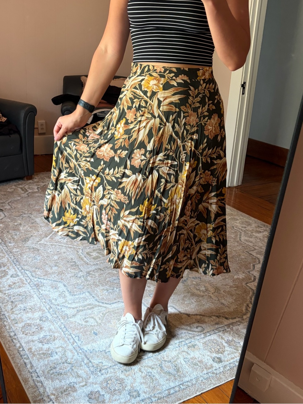 H&M green floral midi skirt